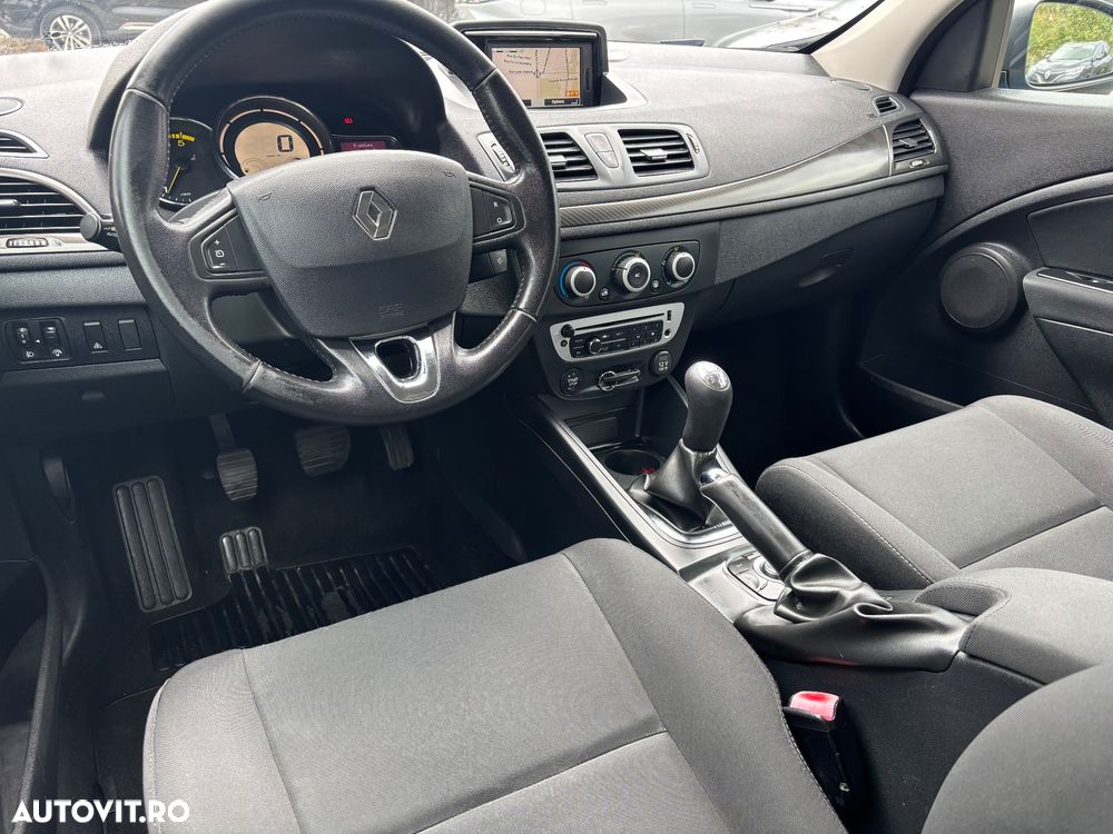 RENAULT Megane 2013 — imagine 9