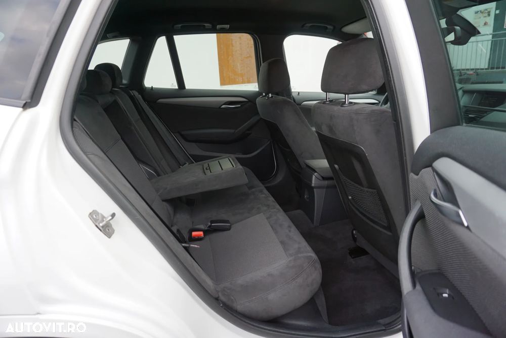 BMW X1 xDrive20d Aut. Sport Line - 9