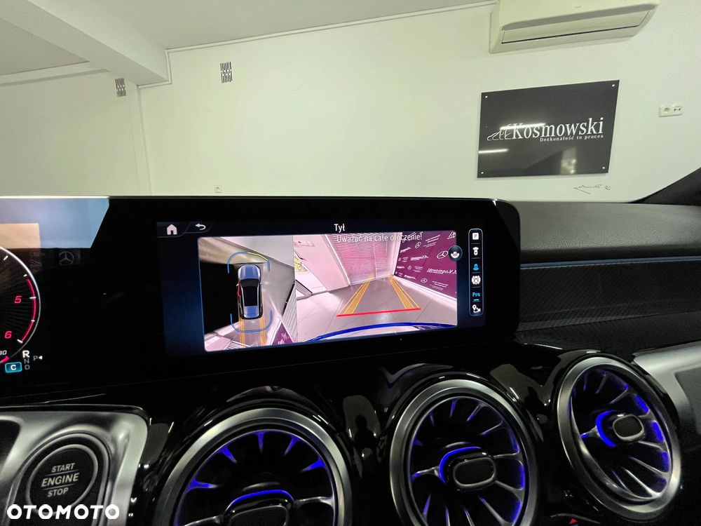 Mercedes-Benz GLB 220 d 4-Matic AMG Line 8G-DCT - 27