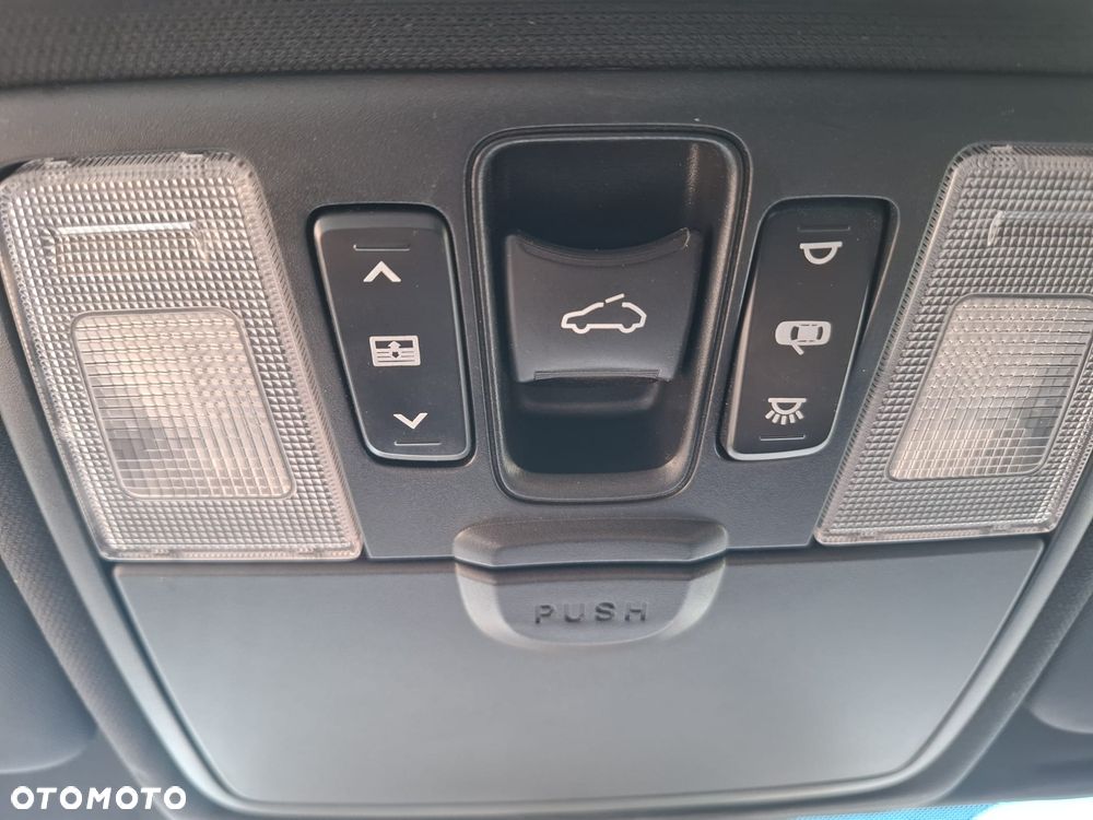 Kia Ceed 1.6 CRDi 136 ISG GT Line - 25