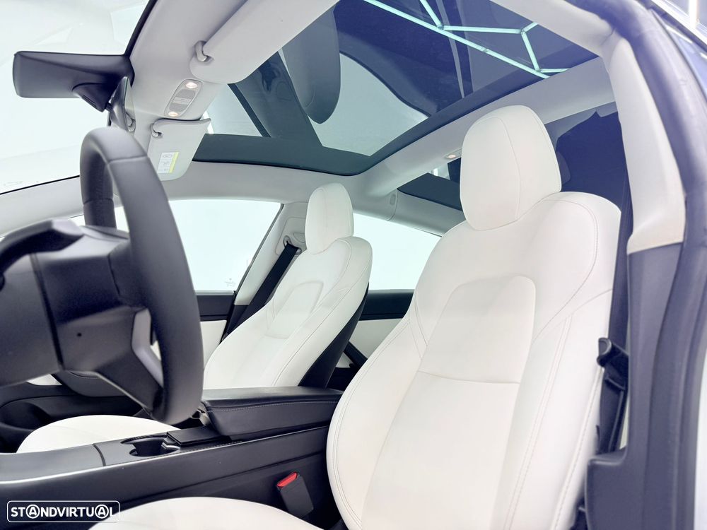 Tesla Model 3 Long-Range Dual Motor AWD - 20