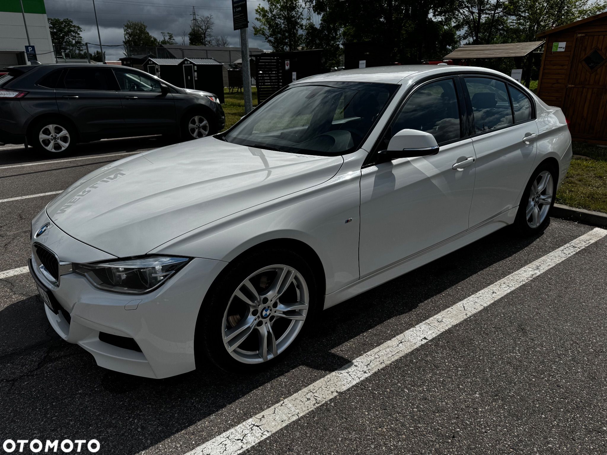 BMW Seria 3 318i - 1