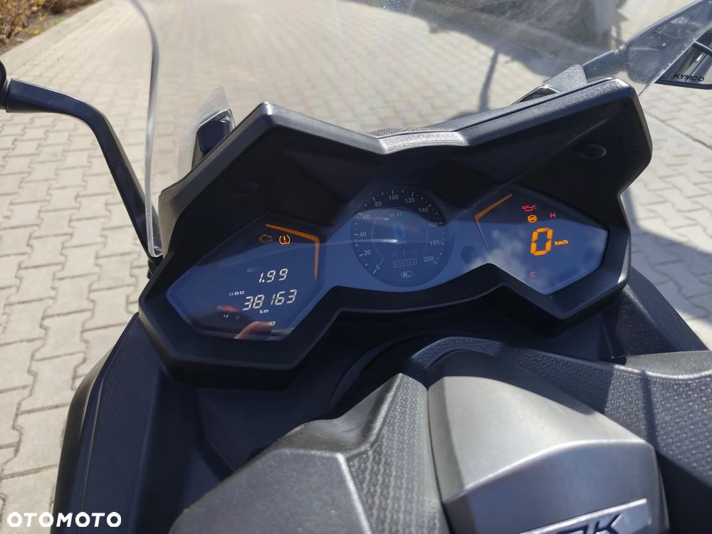 Kymco AK 550 - 5