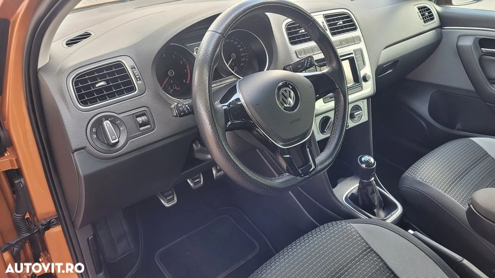 Volkswagen Polo 1.2 TSI (Blue Motion Technology) Cross - 13