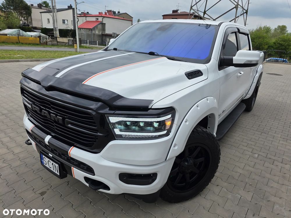 Dodge RAM - 12