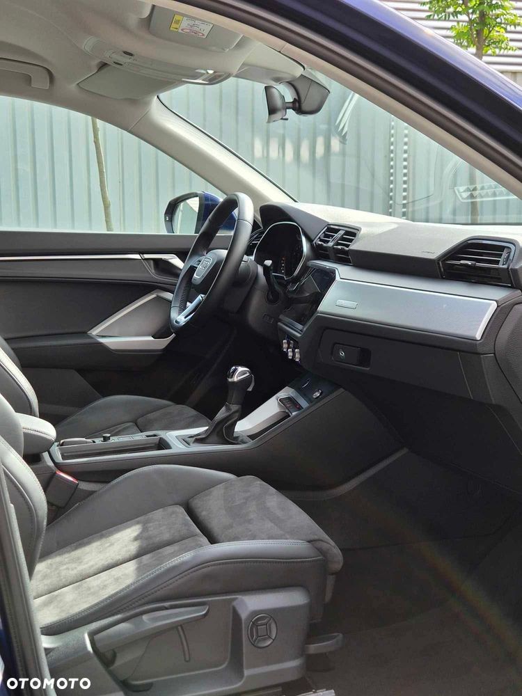 Audi Q3 35 TFSI S line S tronic - 35