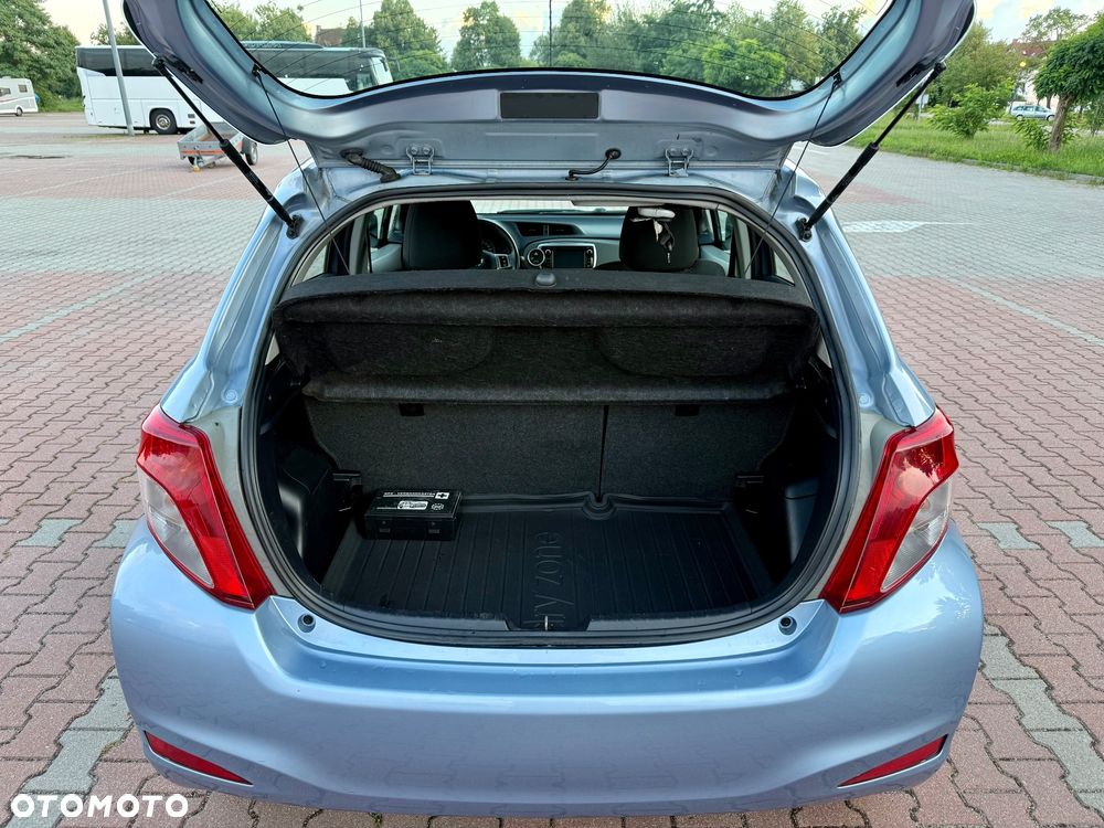 Toyota Yaris 1.33 VVT-i Multidrive S Life - 38