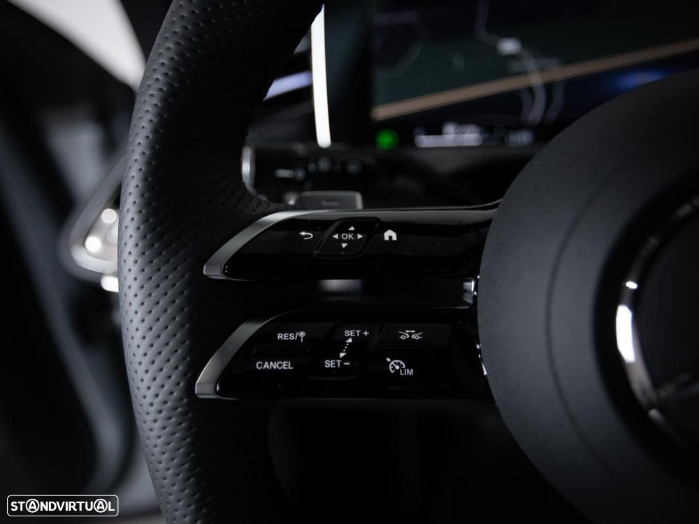 Mercedes-Benz E 300 e Station - 20