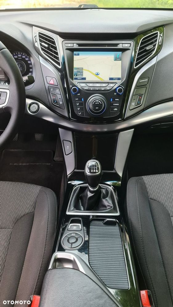 Hyundai i40 1.6 GDI BlueDrive Comfort - 19