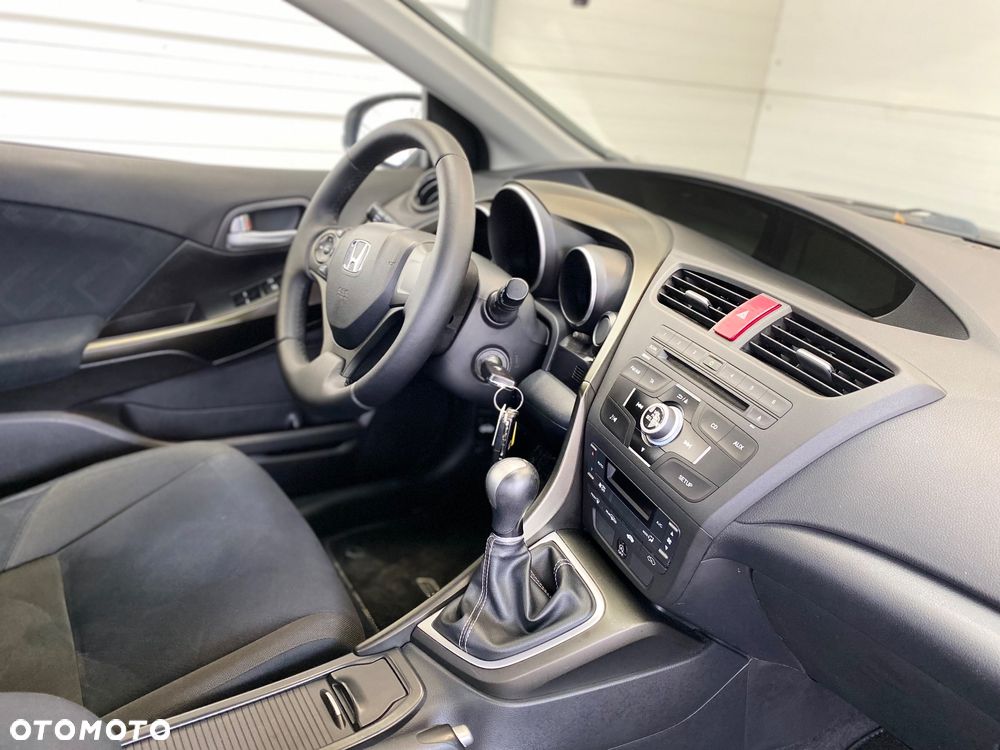 Honda Civic 1.4 Comfort - 11