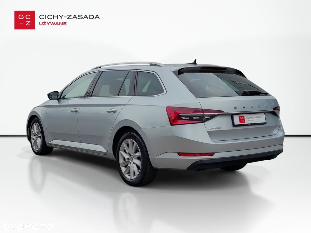 Skoda Superb 2.0 TDI SCR Style DSG - 3