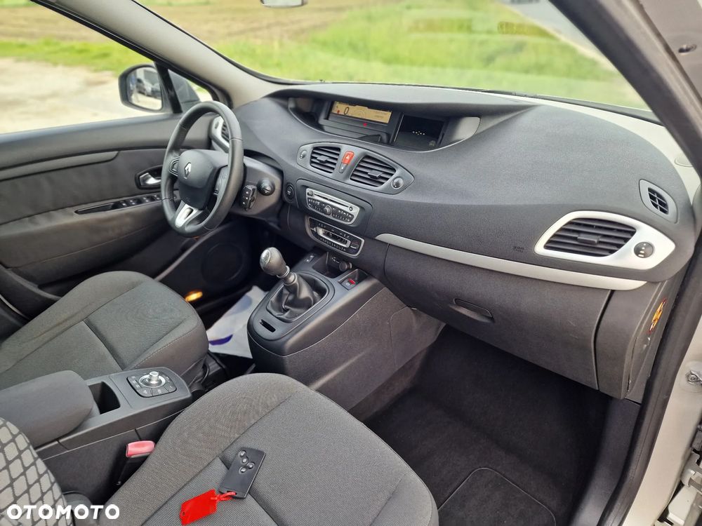 Renault Scenic 1.5dCi TomTom Edition - 28