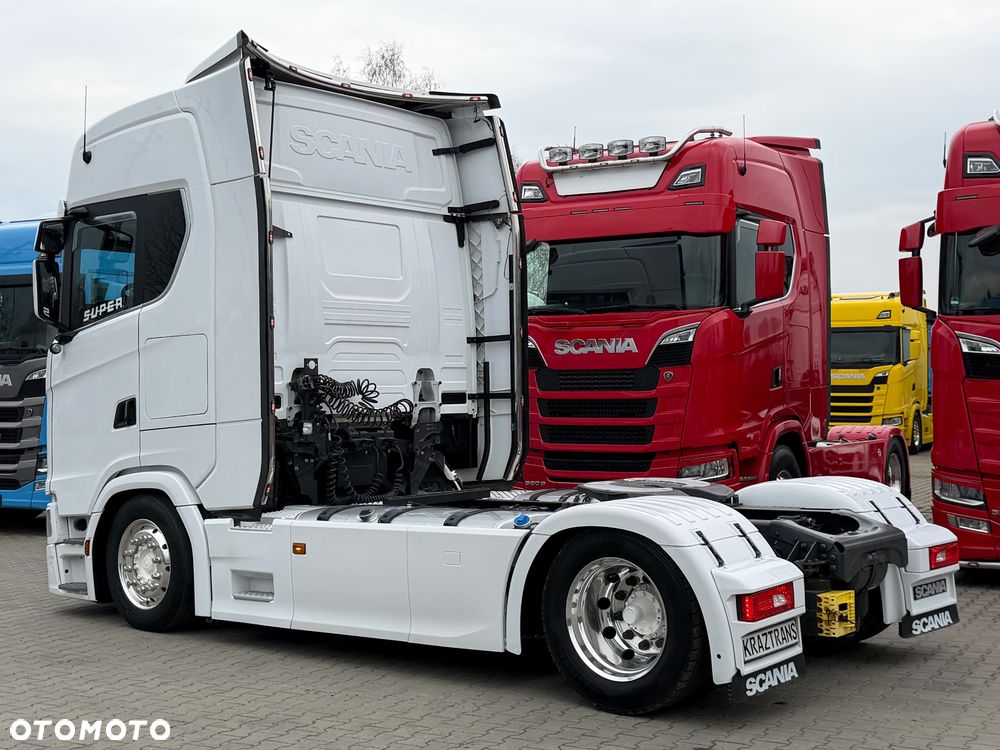 Scania 580S scania z Niemiec v8 mega low deck idealny stan 2021 pełna opcja bez egr - 10