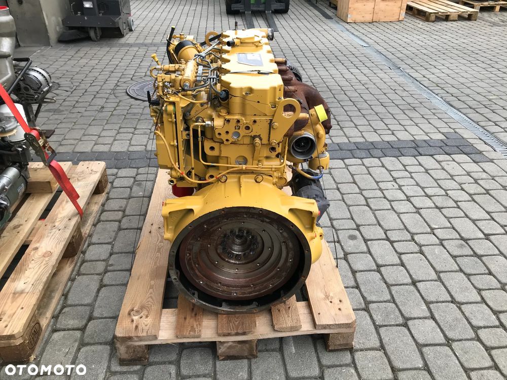 SILNIK CATERPILLAR CAT C6.6 perkins 130kW - 6