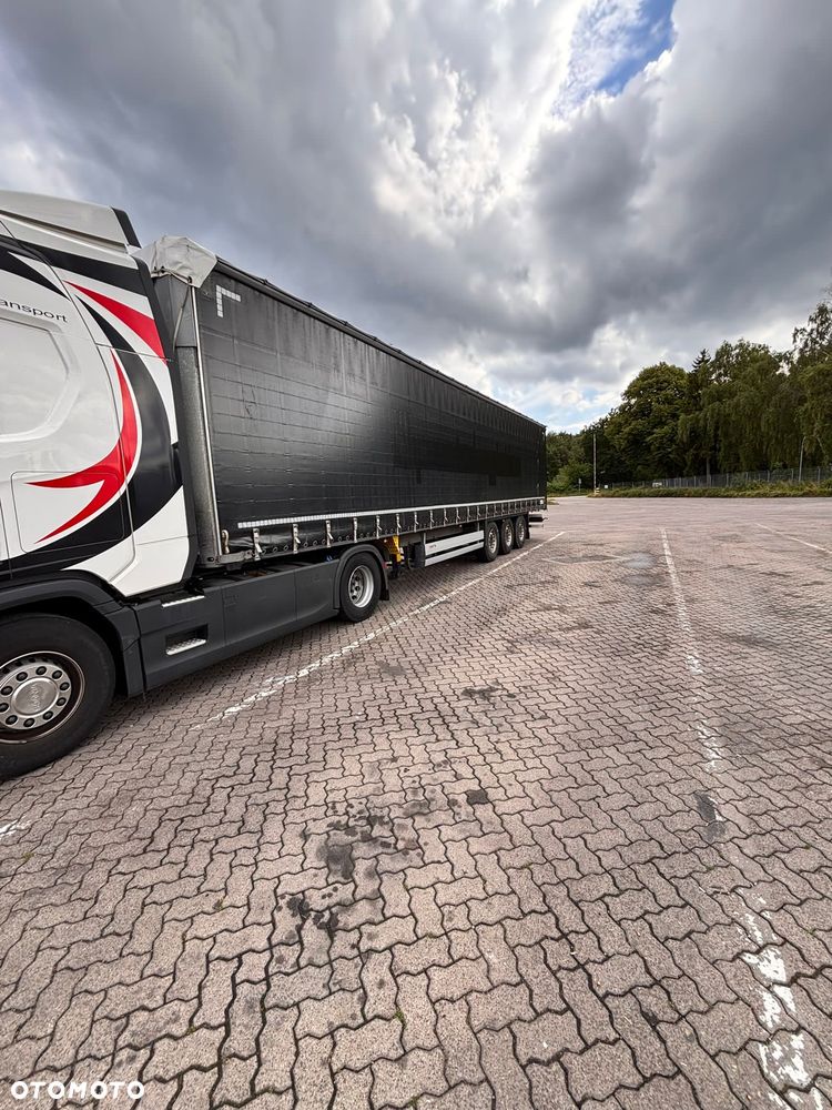 Schmitz Cargobull - 2