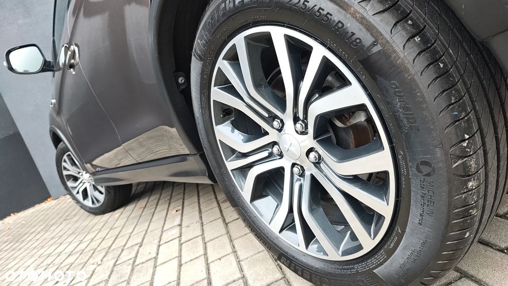 Mitsubishi ASX 1.6 ClearTec 2WD Diamant Edition+ - 25