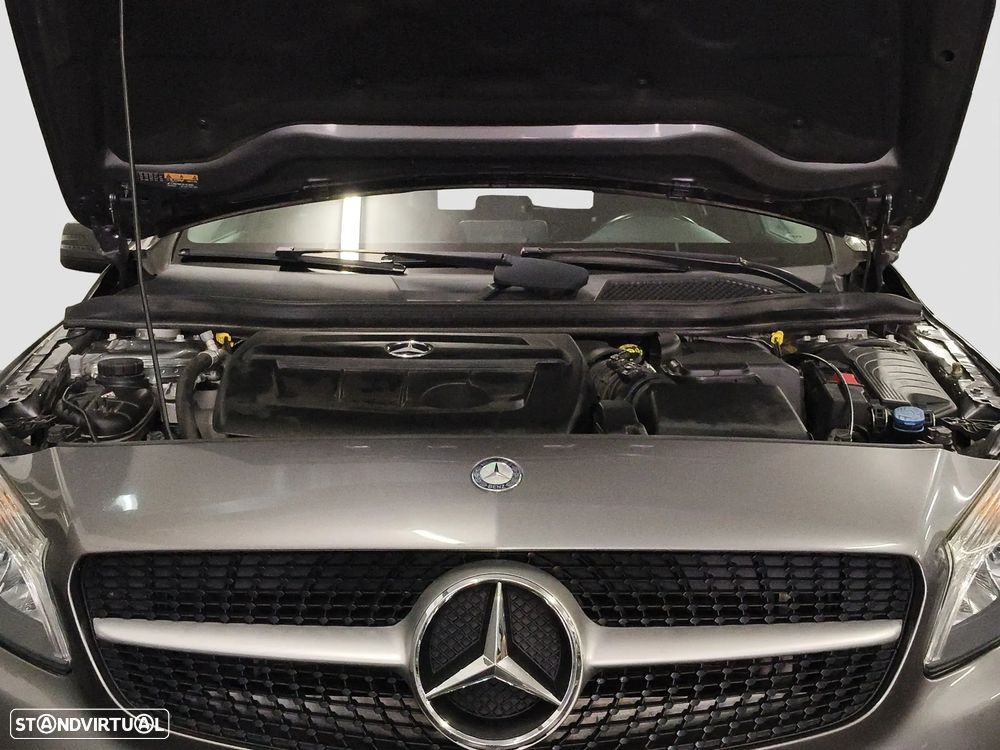 Mercedes-Benz A 180 CDI (BlueEFFICIENCY) Urban - 28