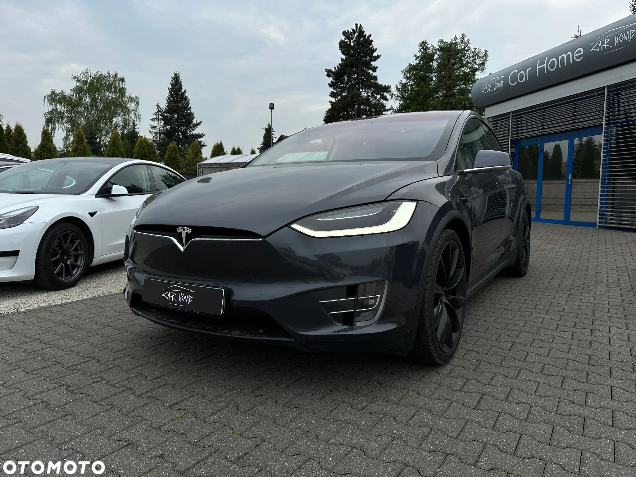 Tesla Model X Long Range Plus - 3