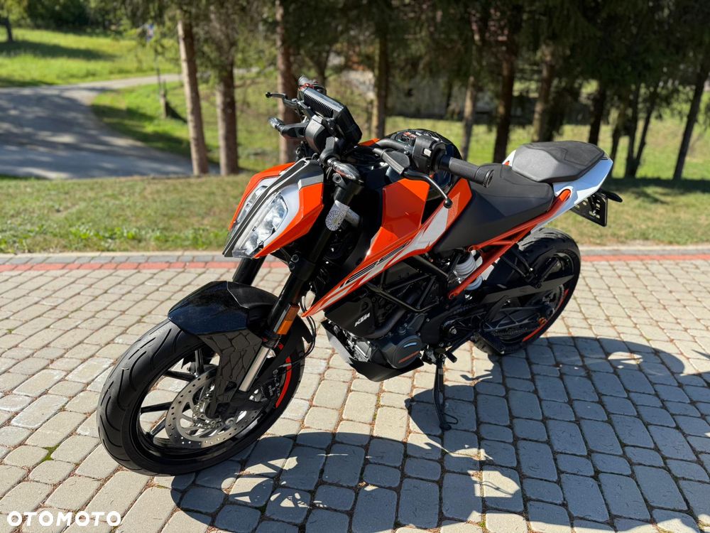 KTM Duke 125 - 9