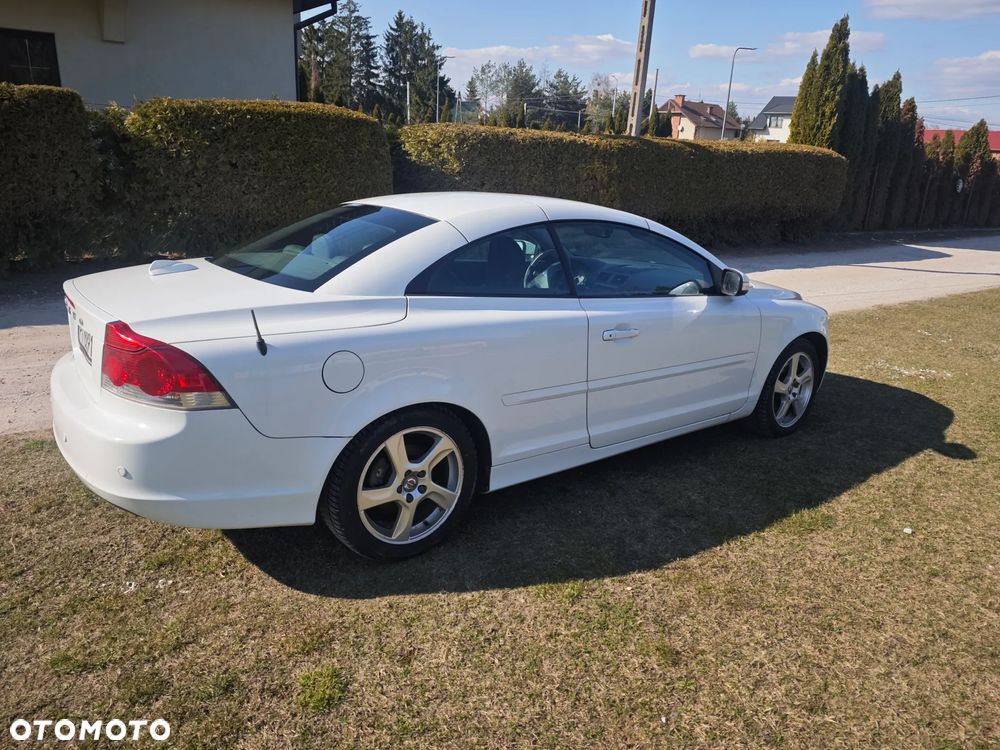 Volvo C70 2.0D Momentum - 15