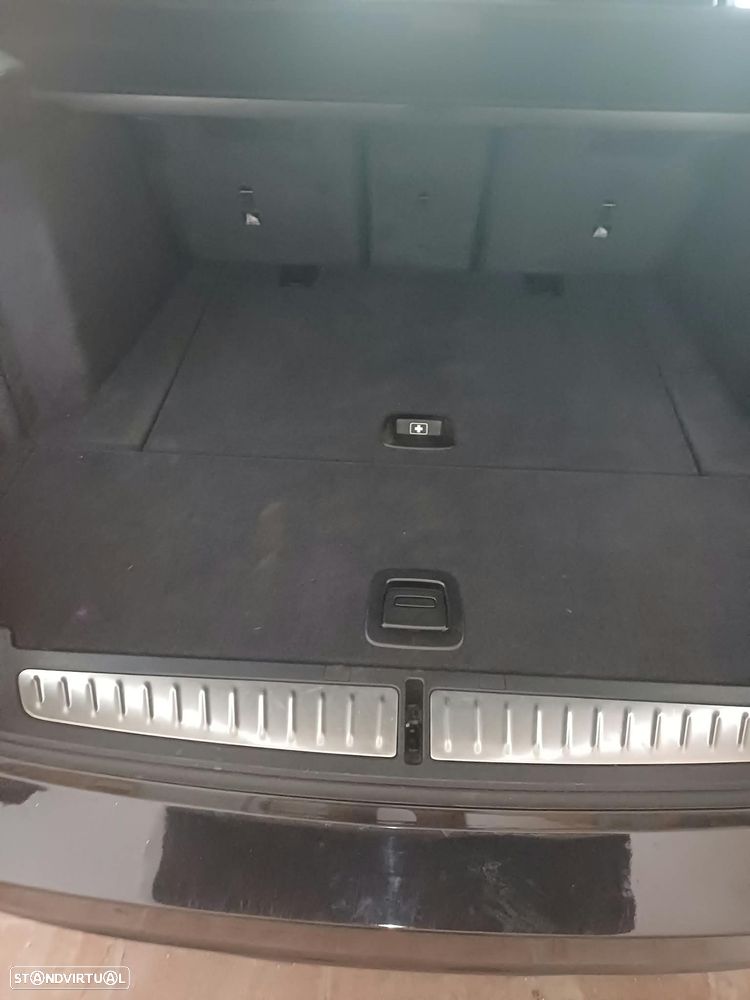 BMW 520 d Pack Desportivo M Auto - 12