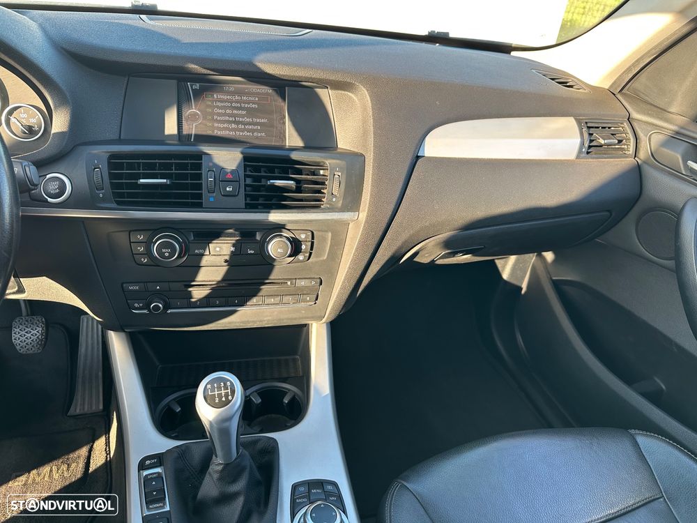 BMW X3 20 d xDrive - 18