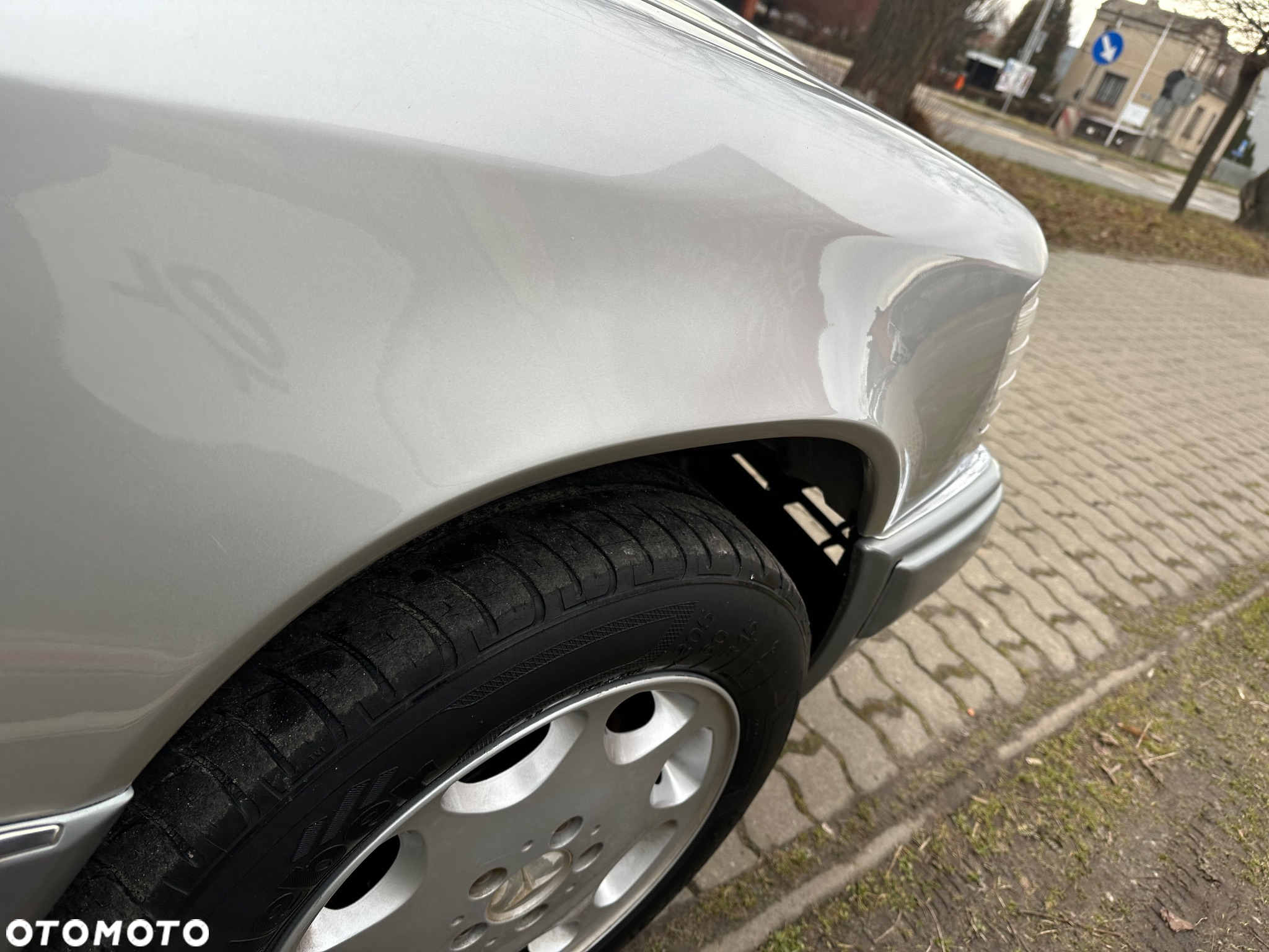 Mercedes-Benz W124 (1984-1993) - 10