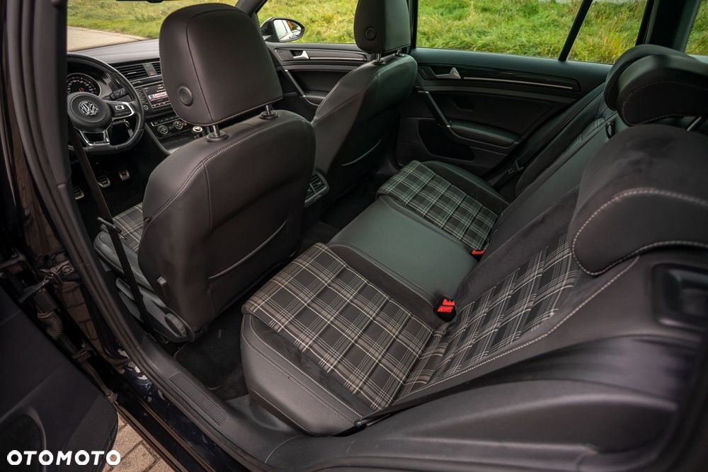 Volkswagen Golf Variant GTD (BlueMotion Technology) - 20