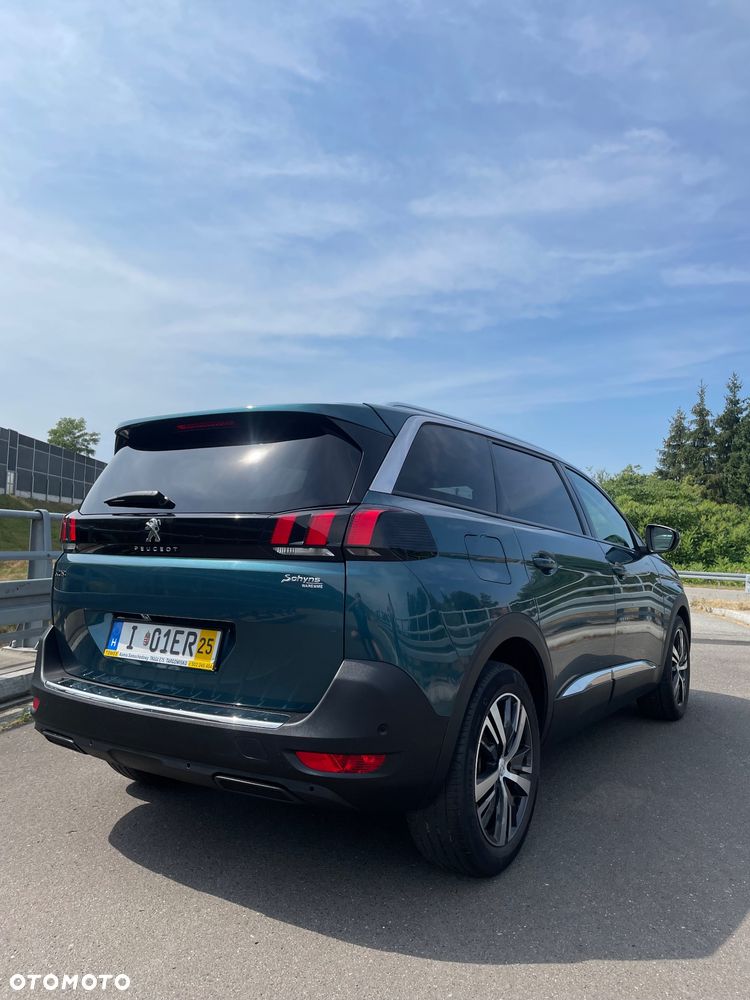 Peugeot 5008 - 9