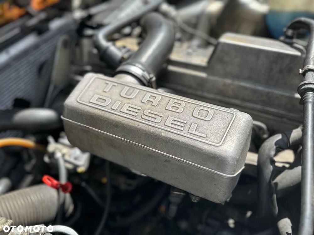 BMW Seria 3 - 16