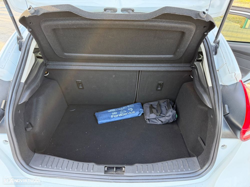 Ford Focus 1.5 TDCi Titanium - 27