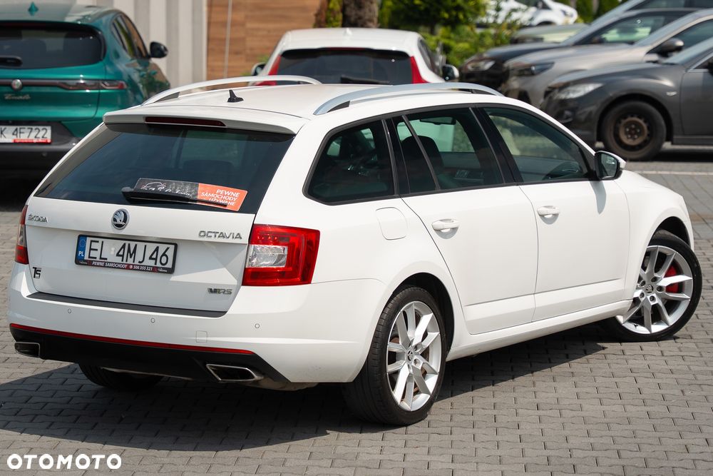 Skoda Octavia 2.0 TSI RS 230 - 12