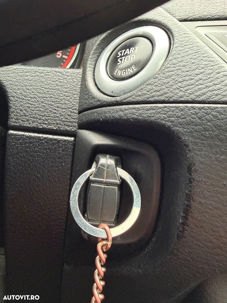 BMW X1 xDrive20d Sport Line - 32