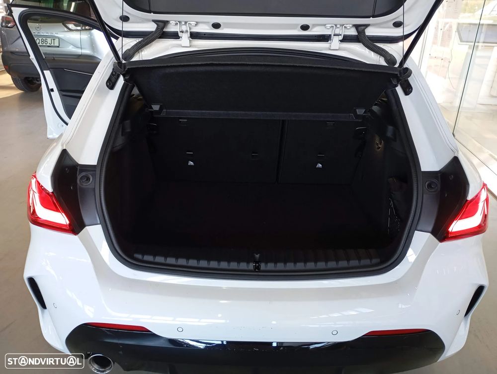 BMW 116 d Pack Desportivo M Auto - 16