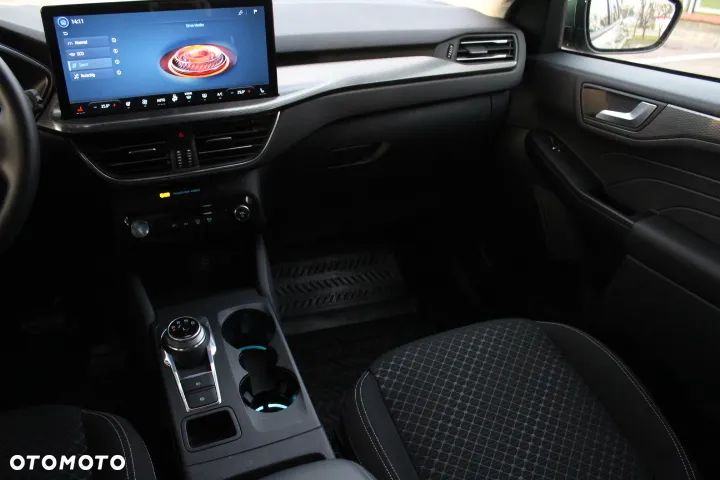 Ford Kuga 2.5 FHEV FWD Titanium X - 38