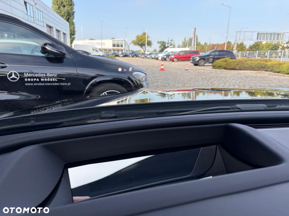 Mercedes-Benz Klasa C 300 e PHEV 4-Matic AMG - 26