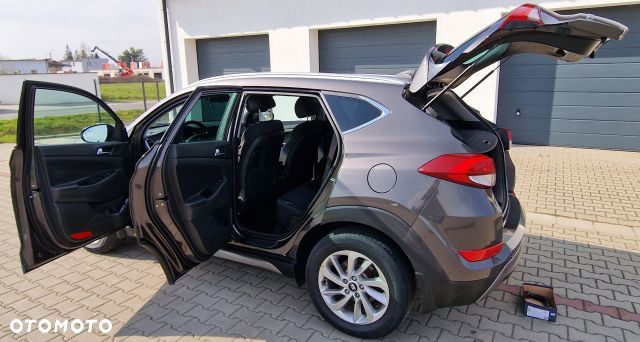 Hyundai Tucson 2.0 CRDI 2WD Style - 7