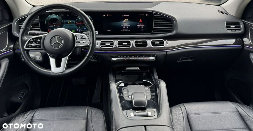 Mercedes-Benz GLE 300 d 4Matic 9G-TRONIC AMG Line - 11