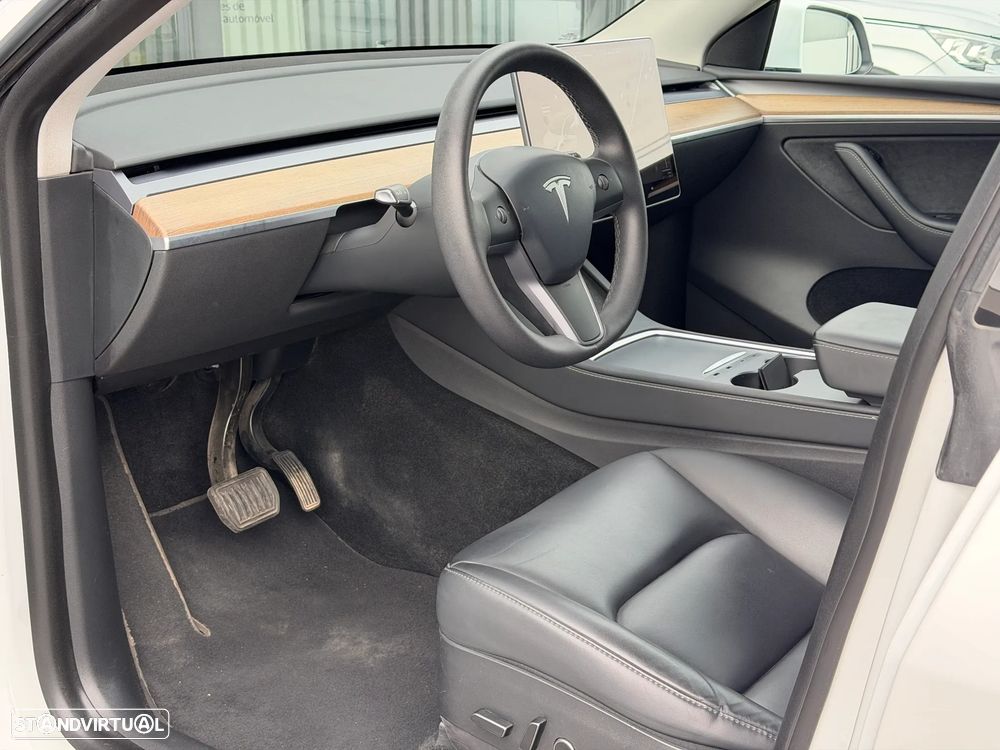 Tesla Model Y Long Range Tração Integral - 9
