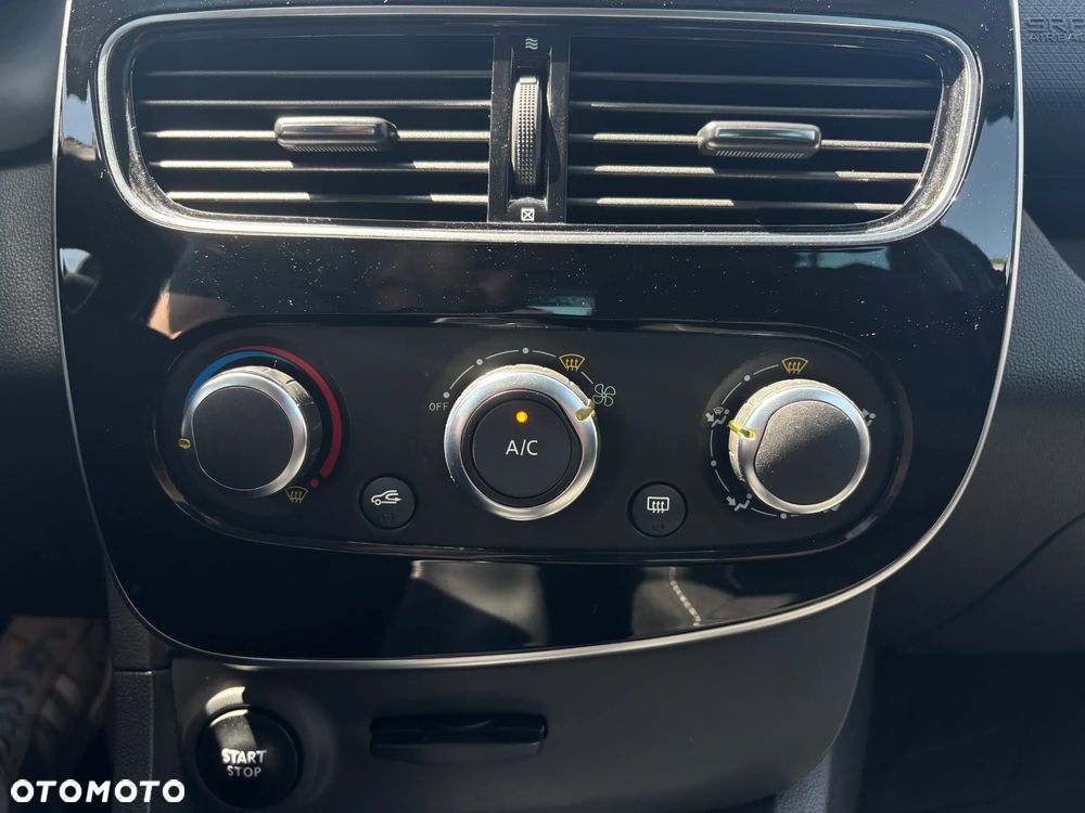 Renault Clio 0.9 TCe Limited - 11