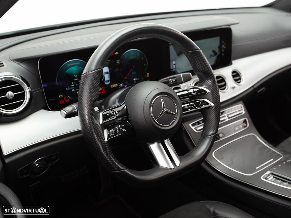 Mercedes-Benz E 300 de AMG Line - 24