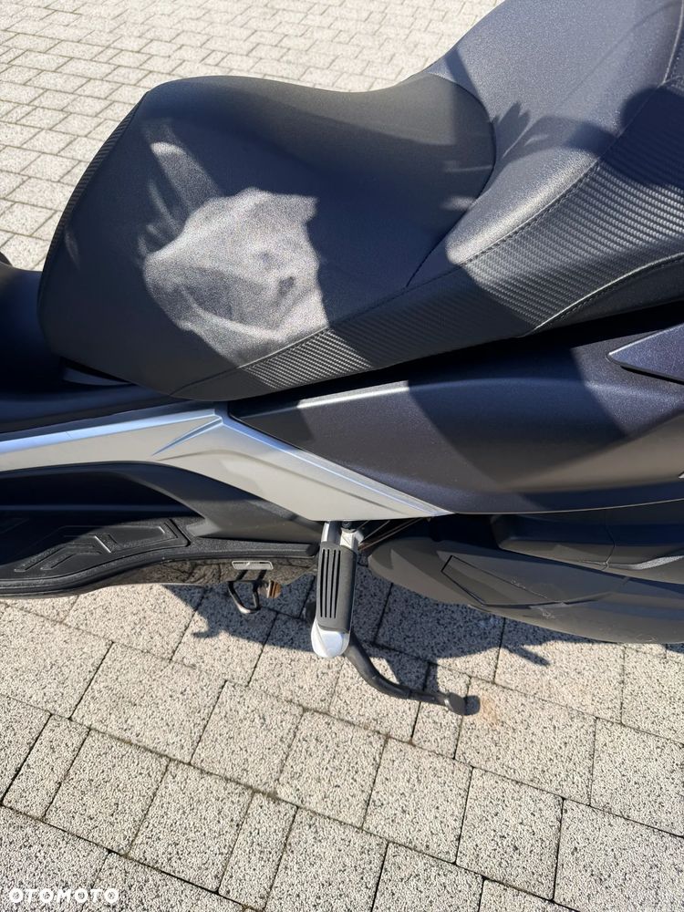Kymco Downtown - 12