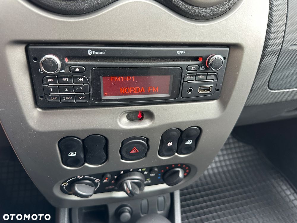 Dacia Duster 1.5 dCi Ambiance - 9