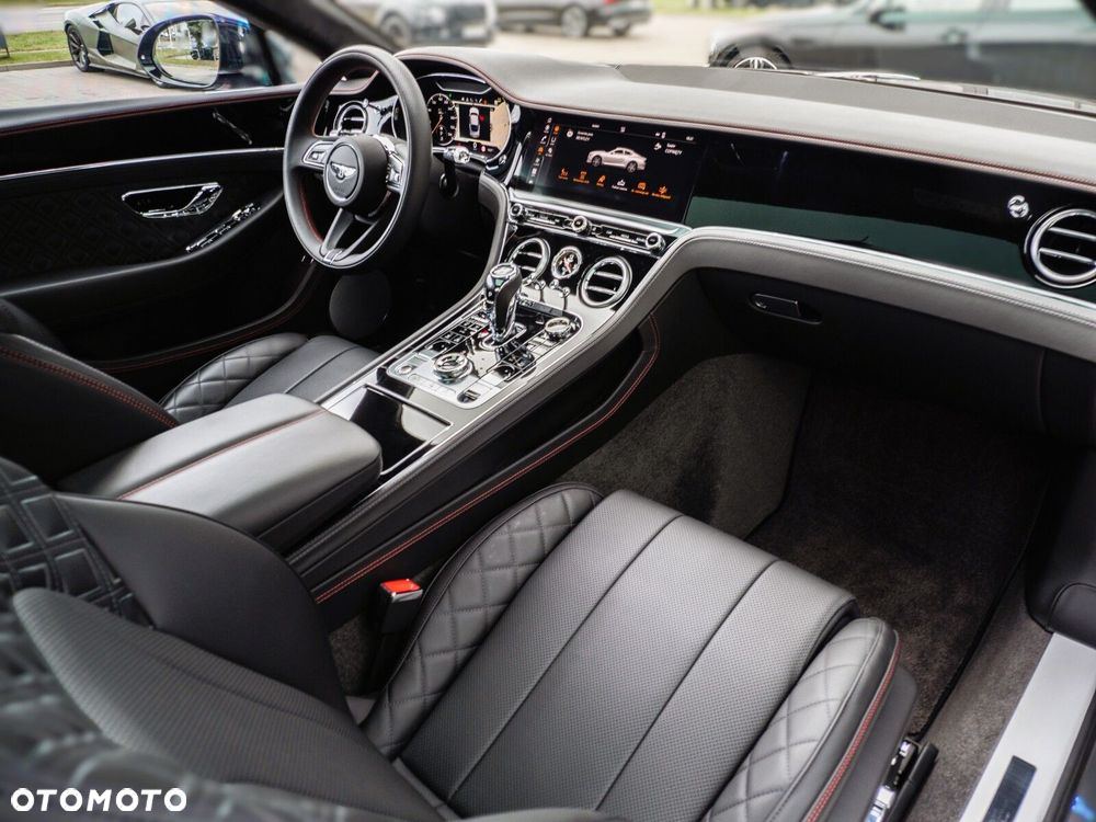 Bentley Continental GT - 10