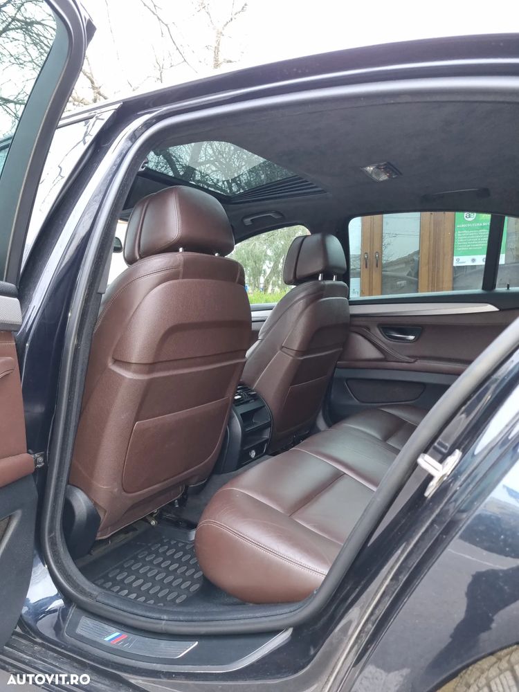 BMW Seria 5 520d xDrive AT - 12