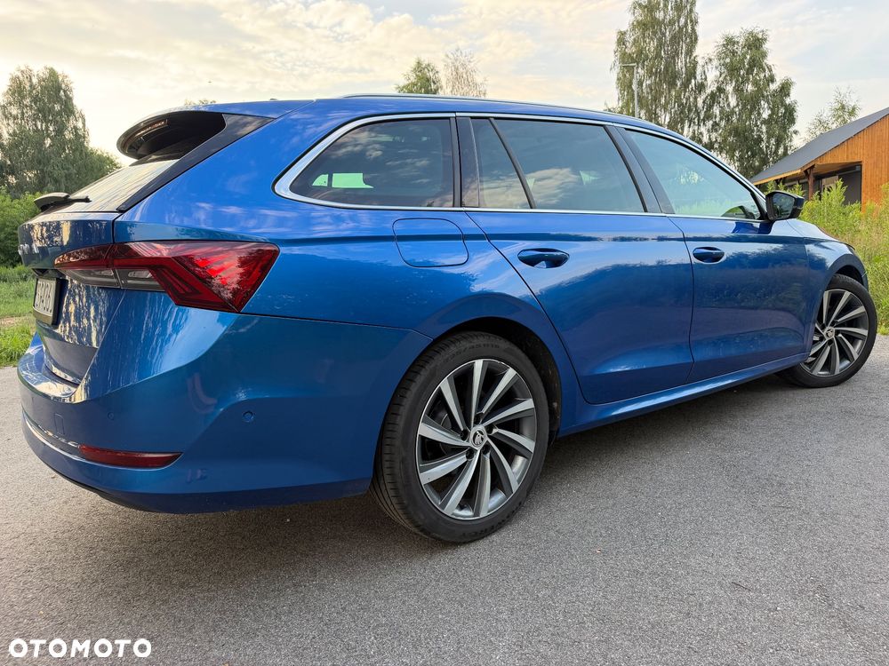 Skoda Octavia 2.0 TDI DSG Exclusive Plus - 3