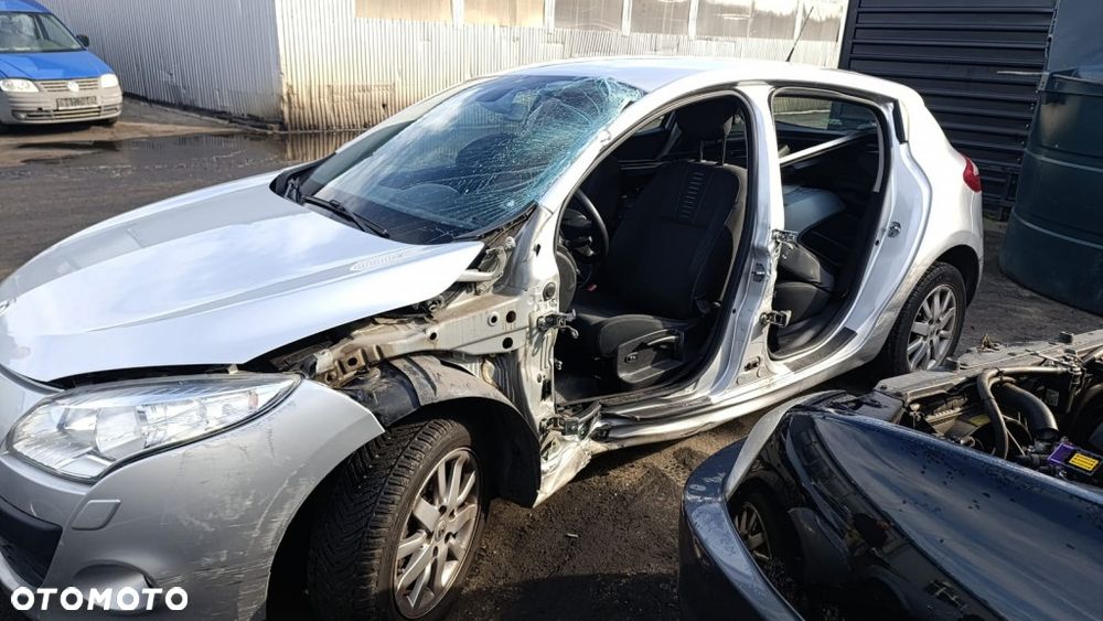 36539 Renault Megane III model od 08-12 silnik 1.6 16v K4M866 skrzynia TL4030 lakier TED69 - 6