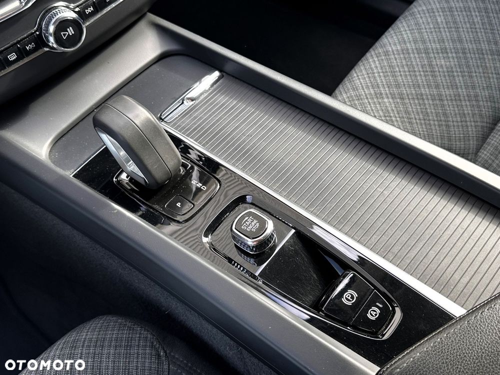 Volvo XC 60 - 20
