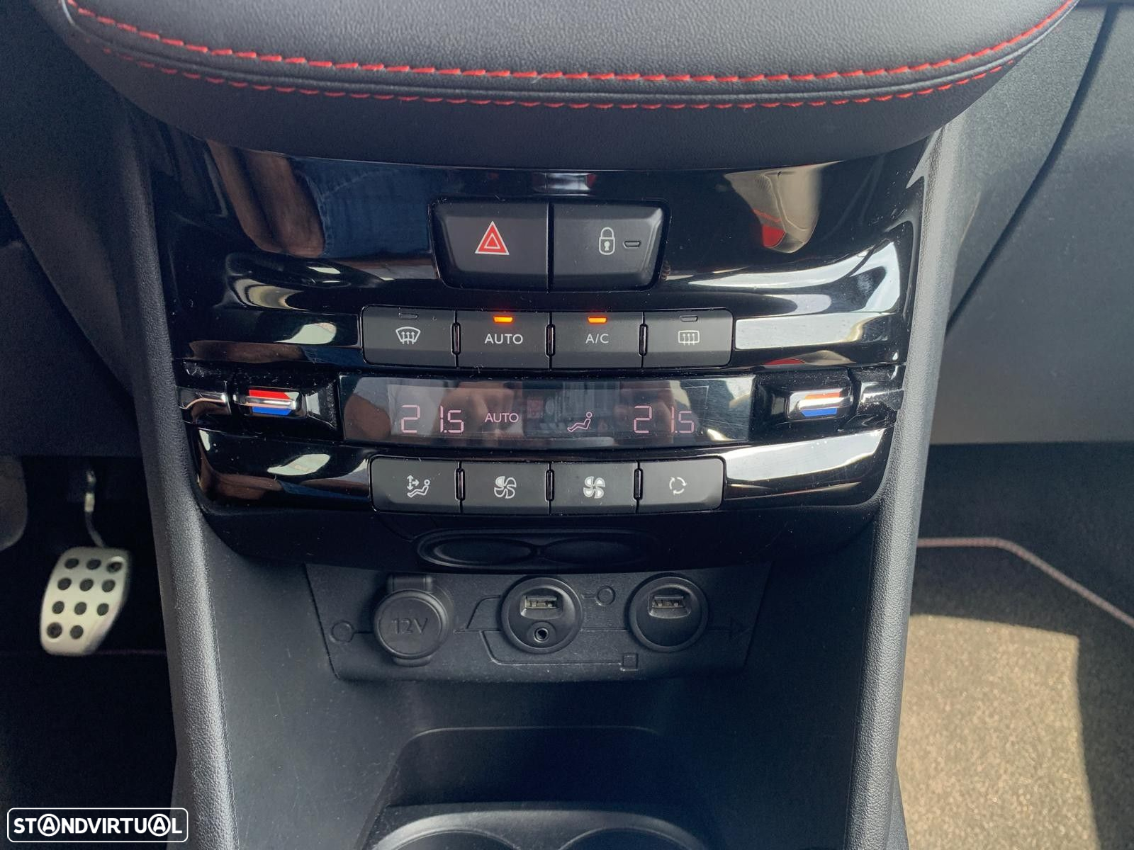 Peugeot 208 1.6 THP GTi - 28