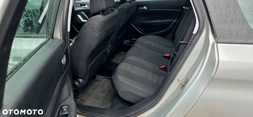 Peugeot 308 BlueHDi 120 EAT6 Stop & Start Allure - 18